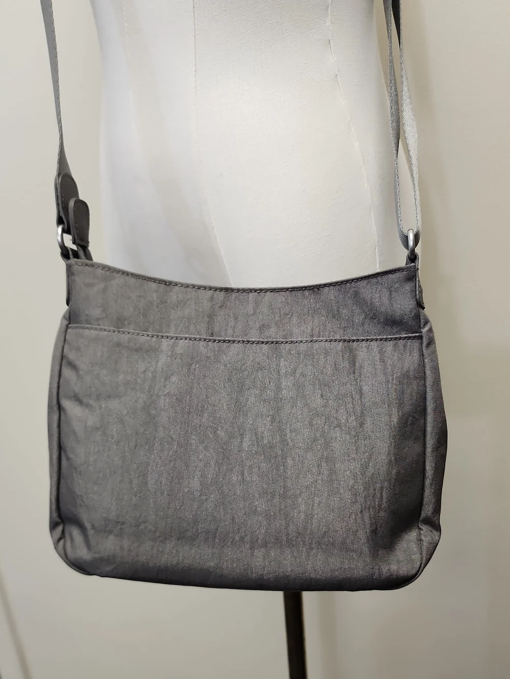 Baggallini features crossbody