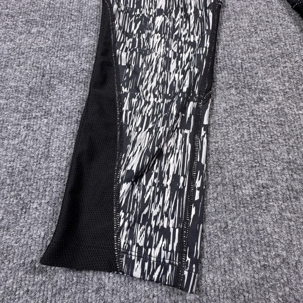Nike Dri-FIT Running Leggings Womens Small Black White Abstract Mesh Crop‎
