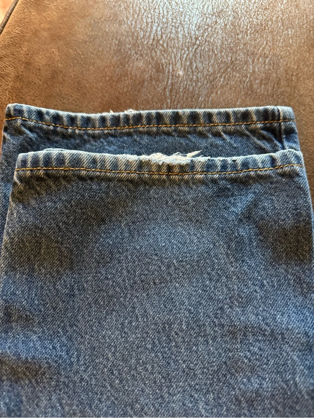 Levis relaxed fit