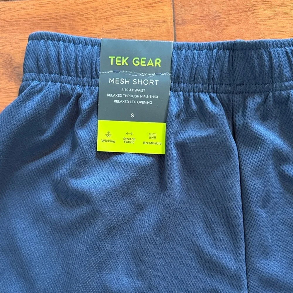 NWT Tek Gear Men's Blue Athletic Shorts Size Small
