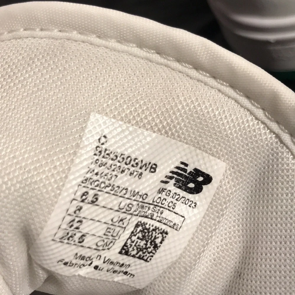 New Balance regular soles