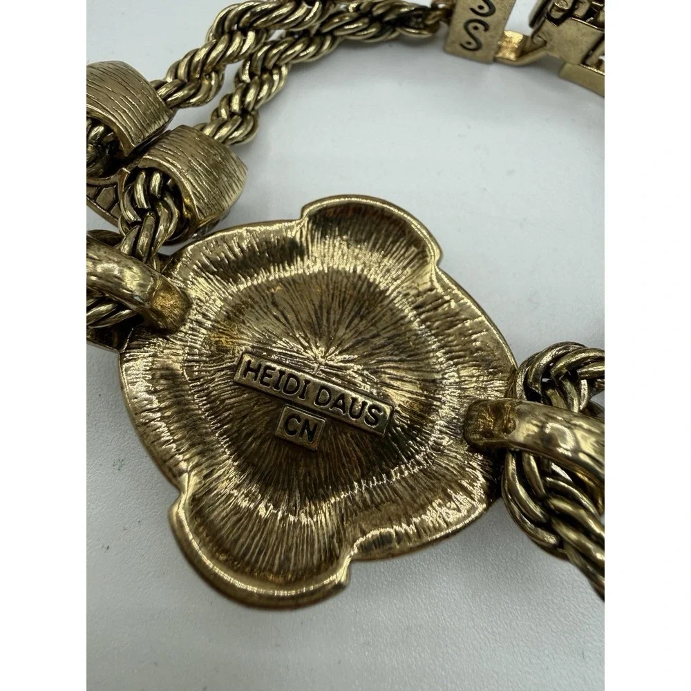 Heidi Daus chain style