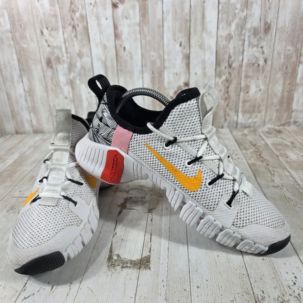 Nike Free Metcon 3 Womens Training‎ Shoes White Yellow CJ6314-181 Size 9