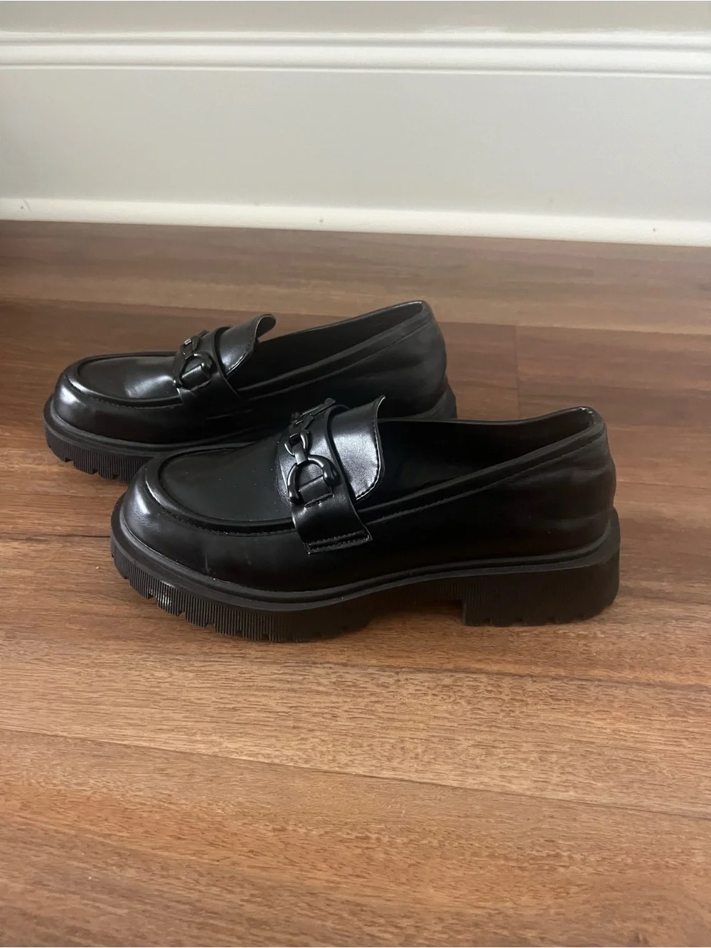 Mudd sleek black