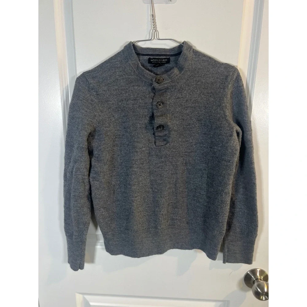 Banana Republic Mens Henley Sweater 100% Merino Wool Gray Size‎ L
