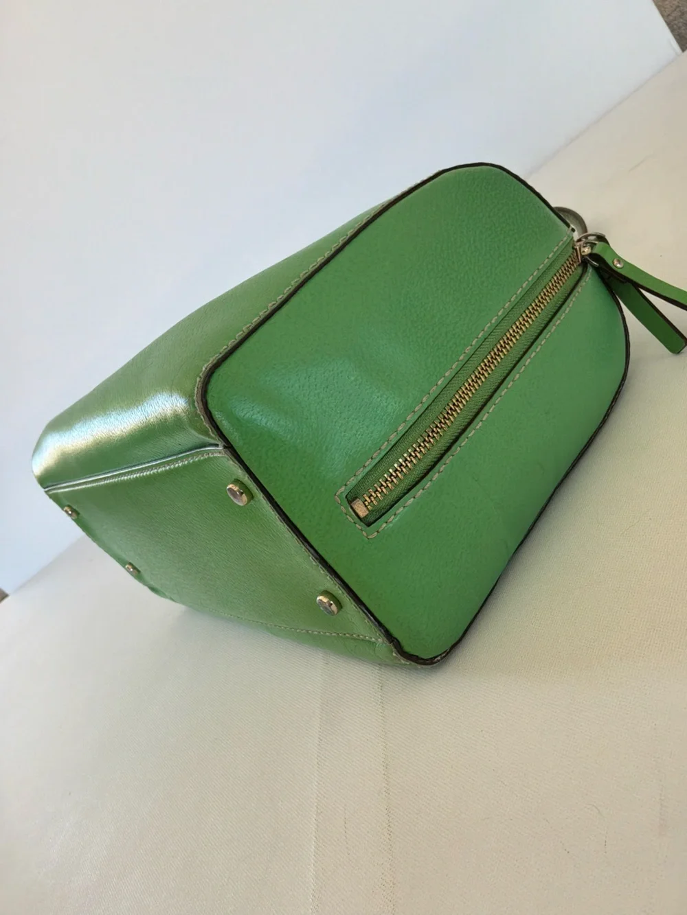 kate spade features brand