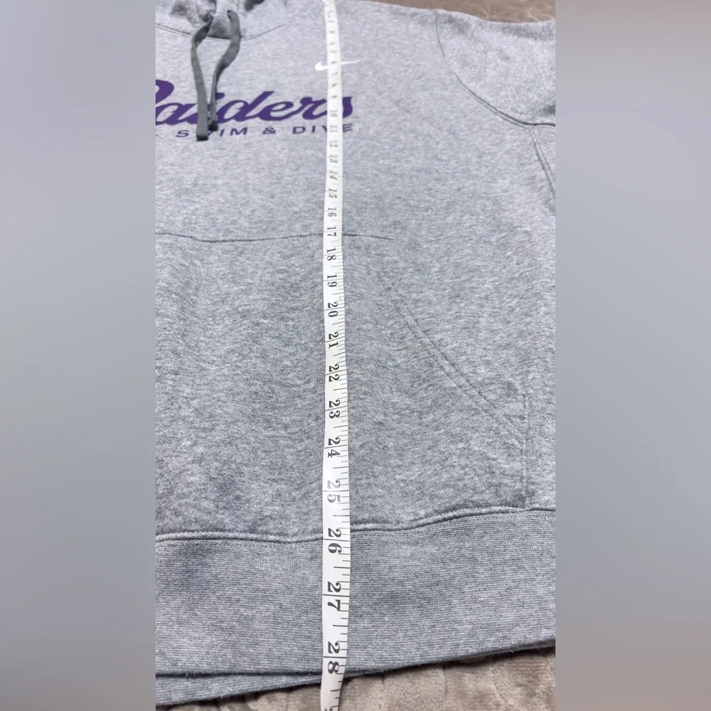 Nike raiders swim