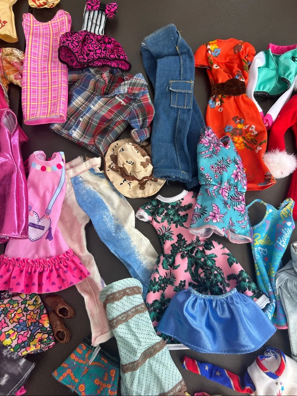 Barbie unbranded doll