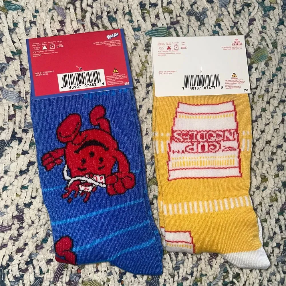 Double trouble crew Socks blue kool-aid & Cup o Noodle yellow men's 6-12‎