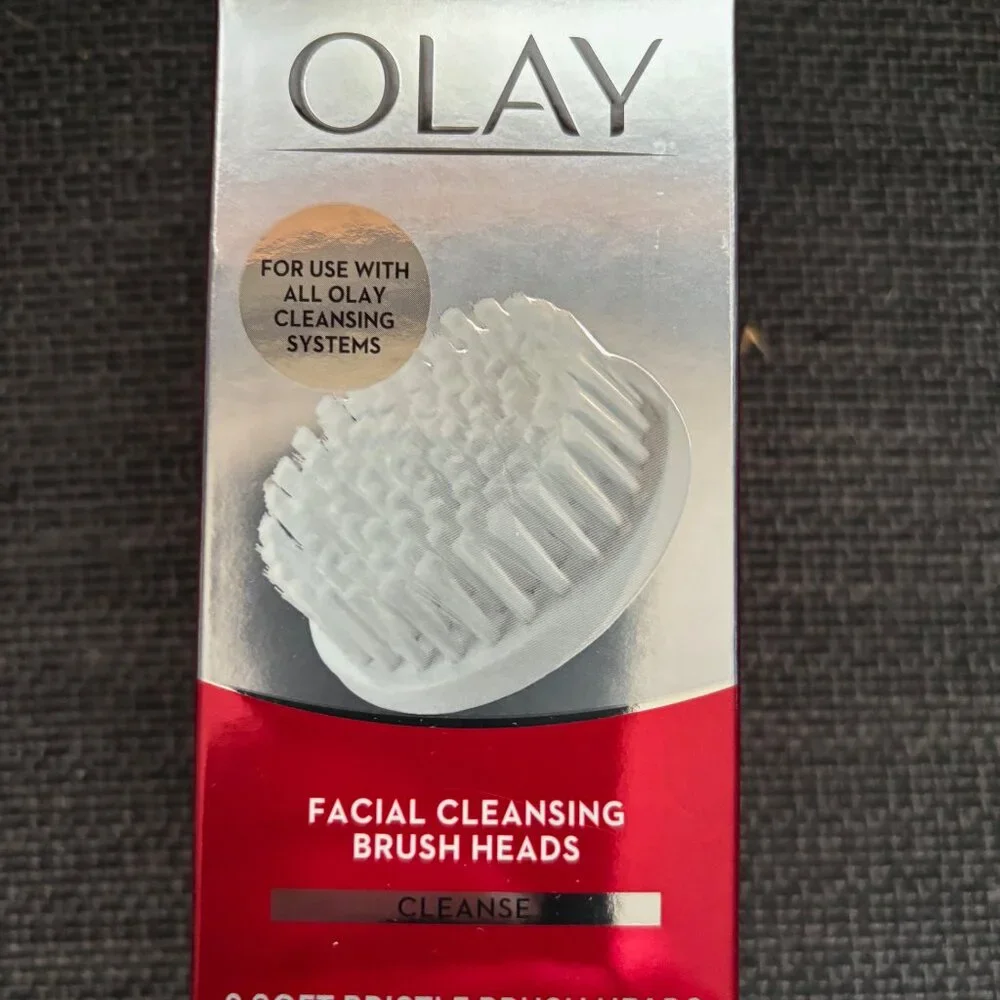 One box  Olay Regenerist Facial Cleaning Brush Advanced Facial Cleansing System