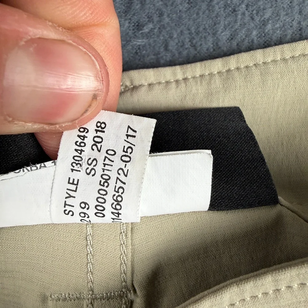 Under Armour item good