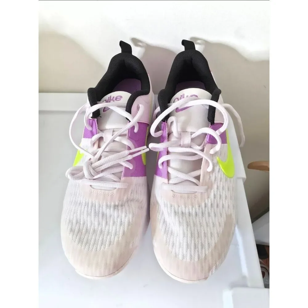 Nike Zoom Bella 6 US 10 NWOB