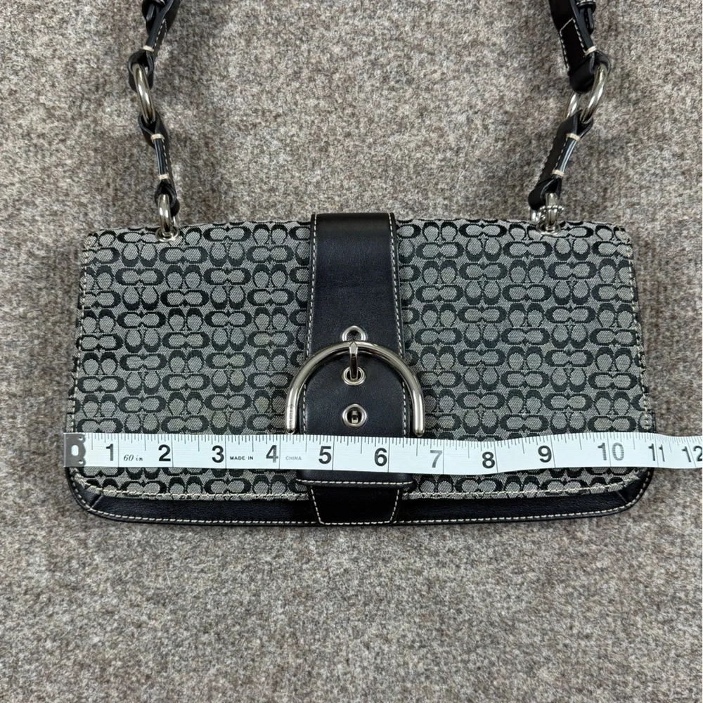 Coach measurements wide