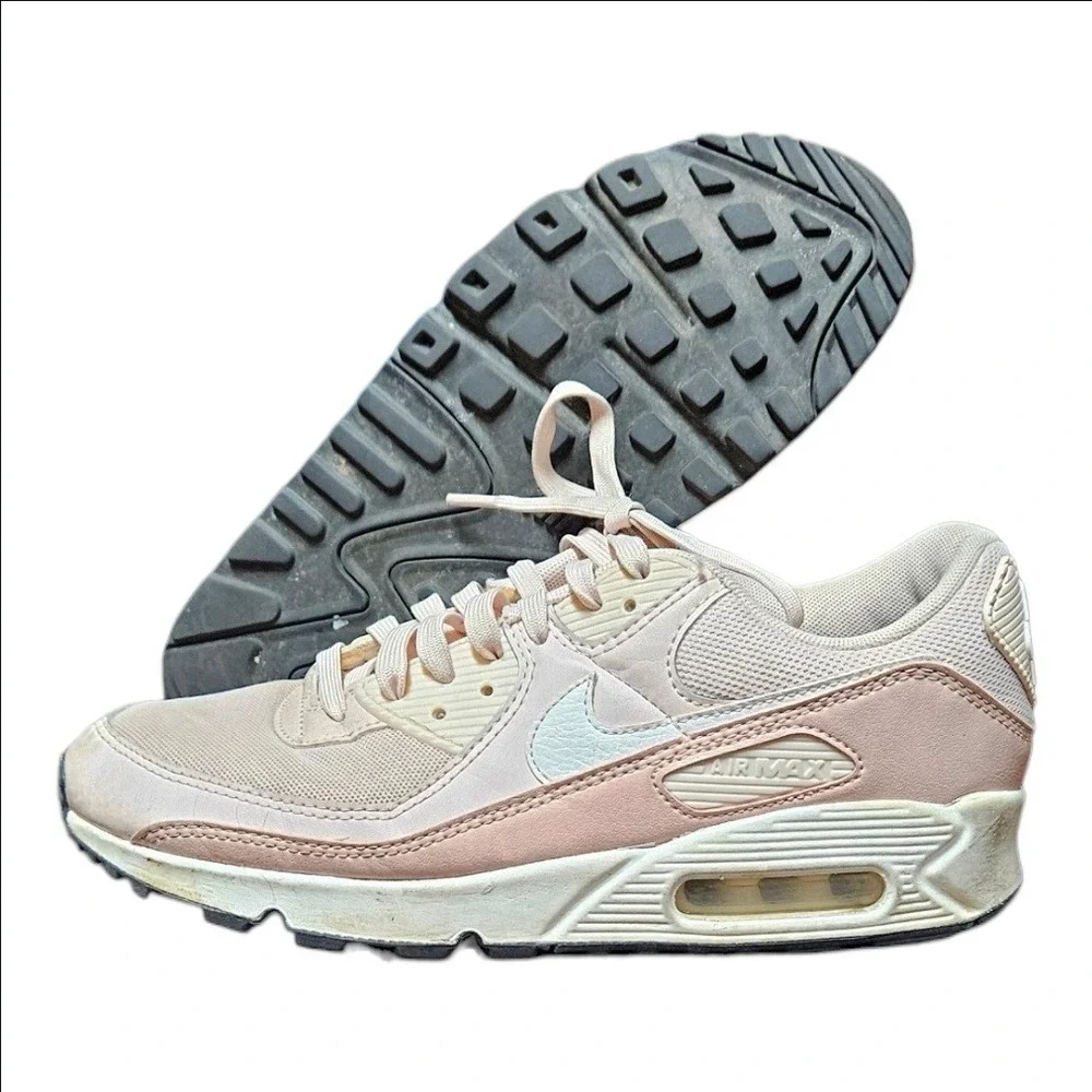 Nike Air Max 90 Barely Rose White Womens Sneakers Shoes Size 9 DH8010-600