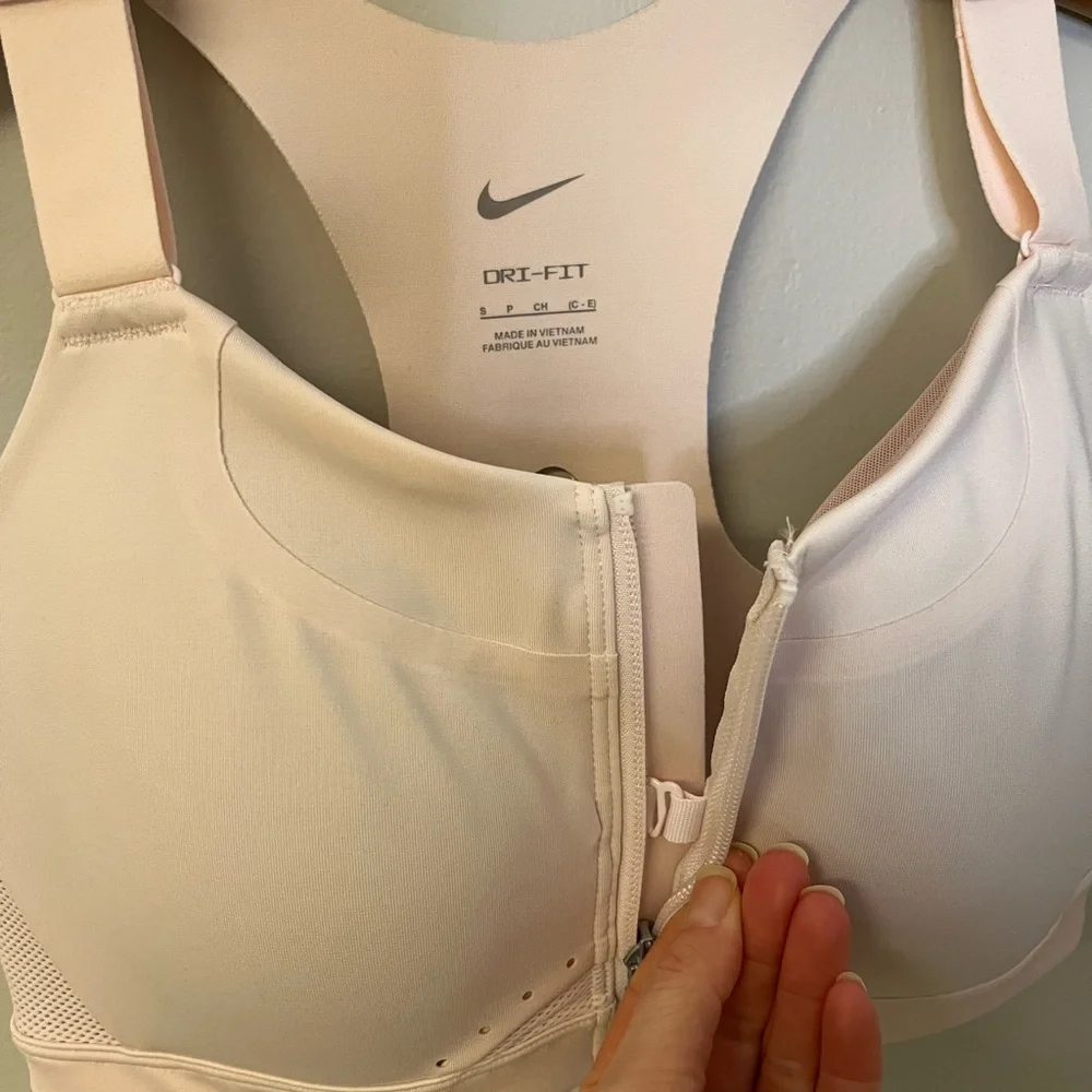NEW Nike Alpha Women's High-Support Padded Zip Front Racerback Pink Sports bra