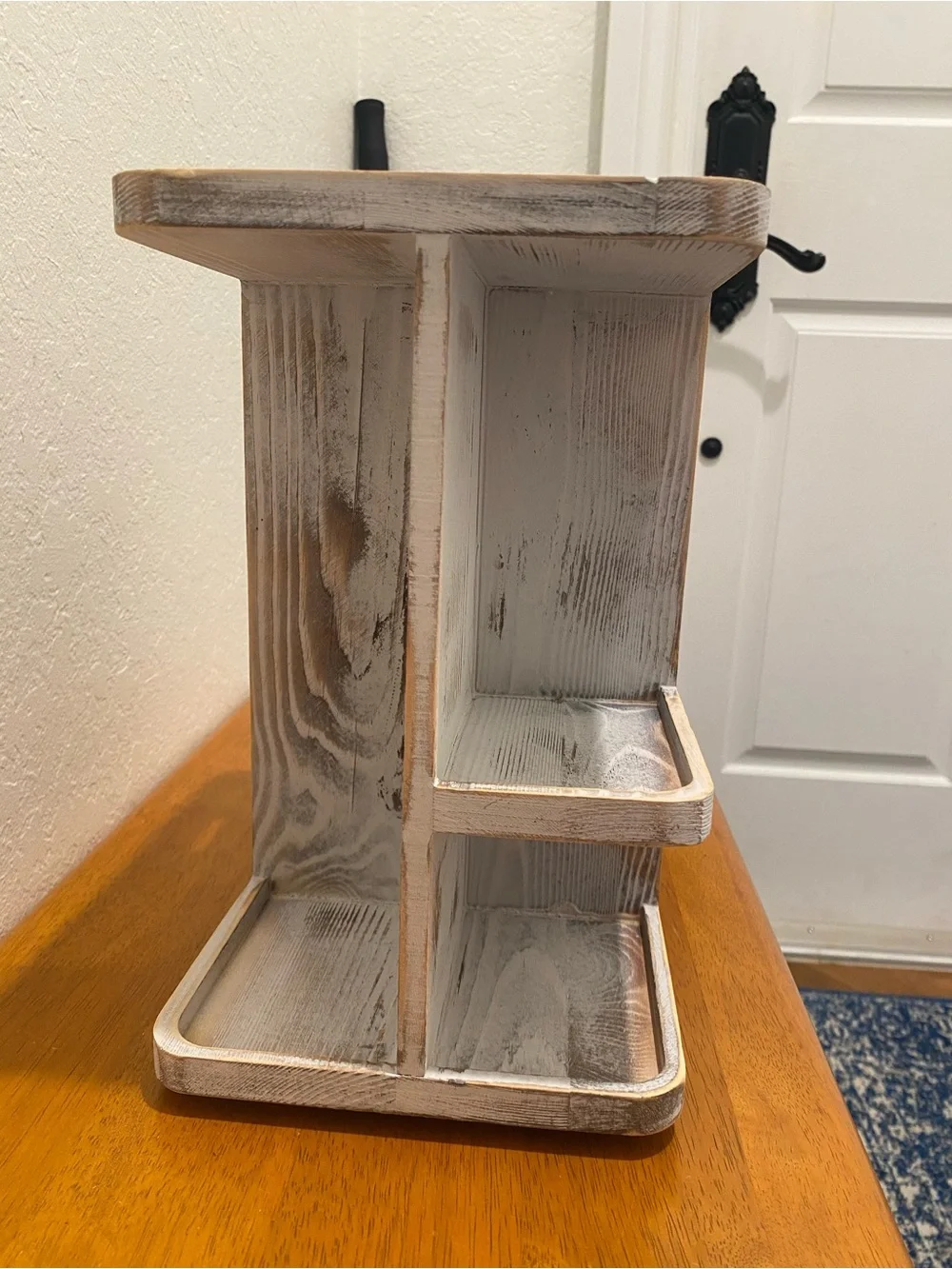 N/A stylish rustic