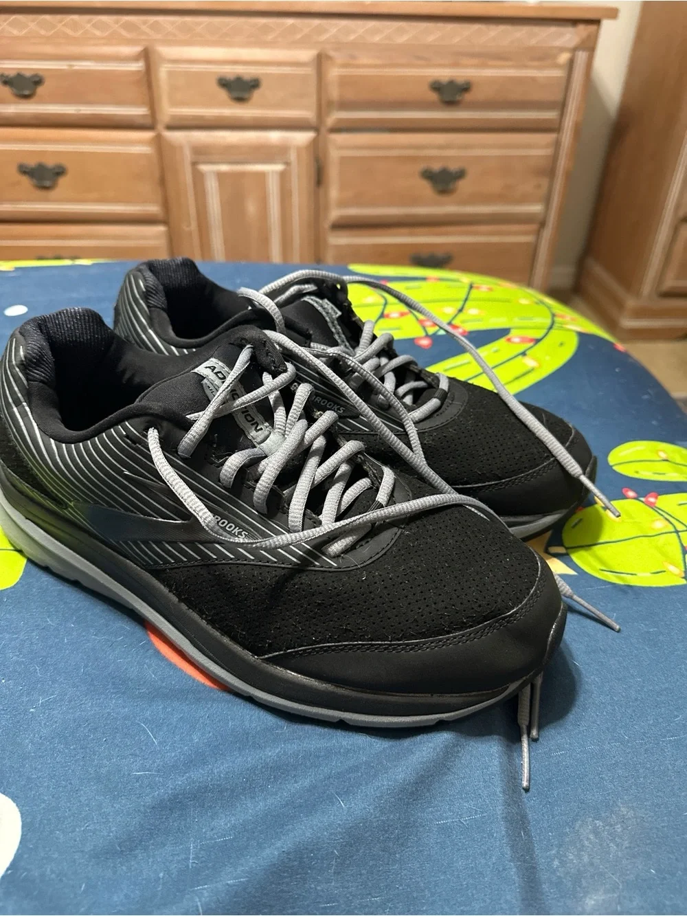 Brooks Addiction Walker