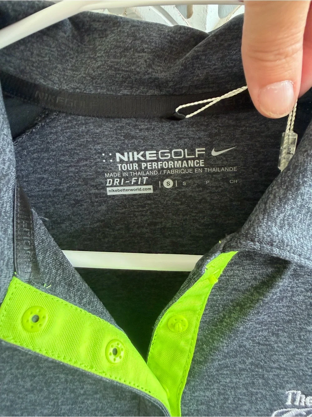 Nike new tags