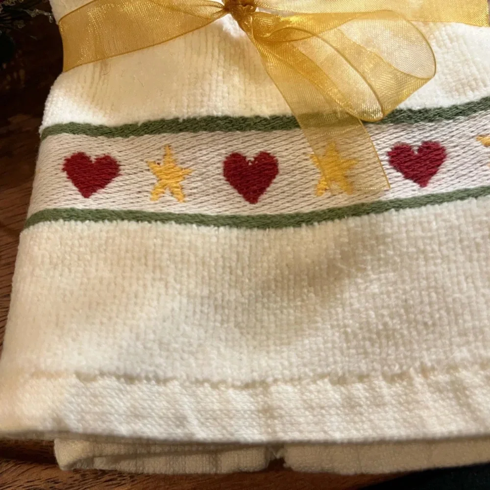 Vintage decor embroidered