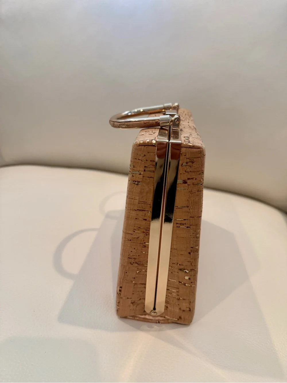 No brand natural flecks clutch