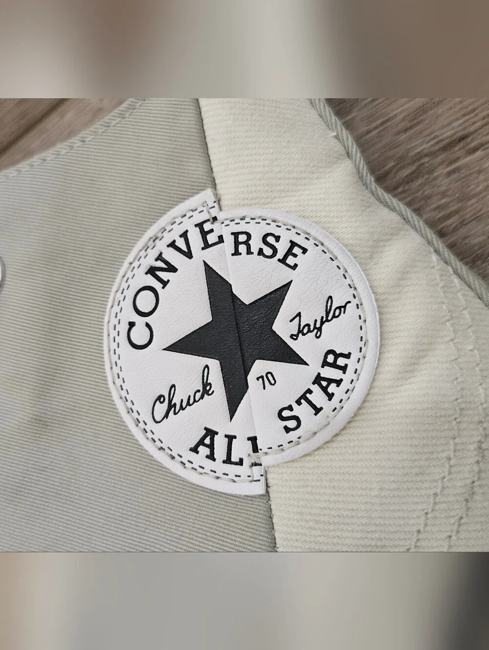 Converse size very