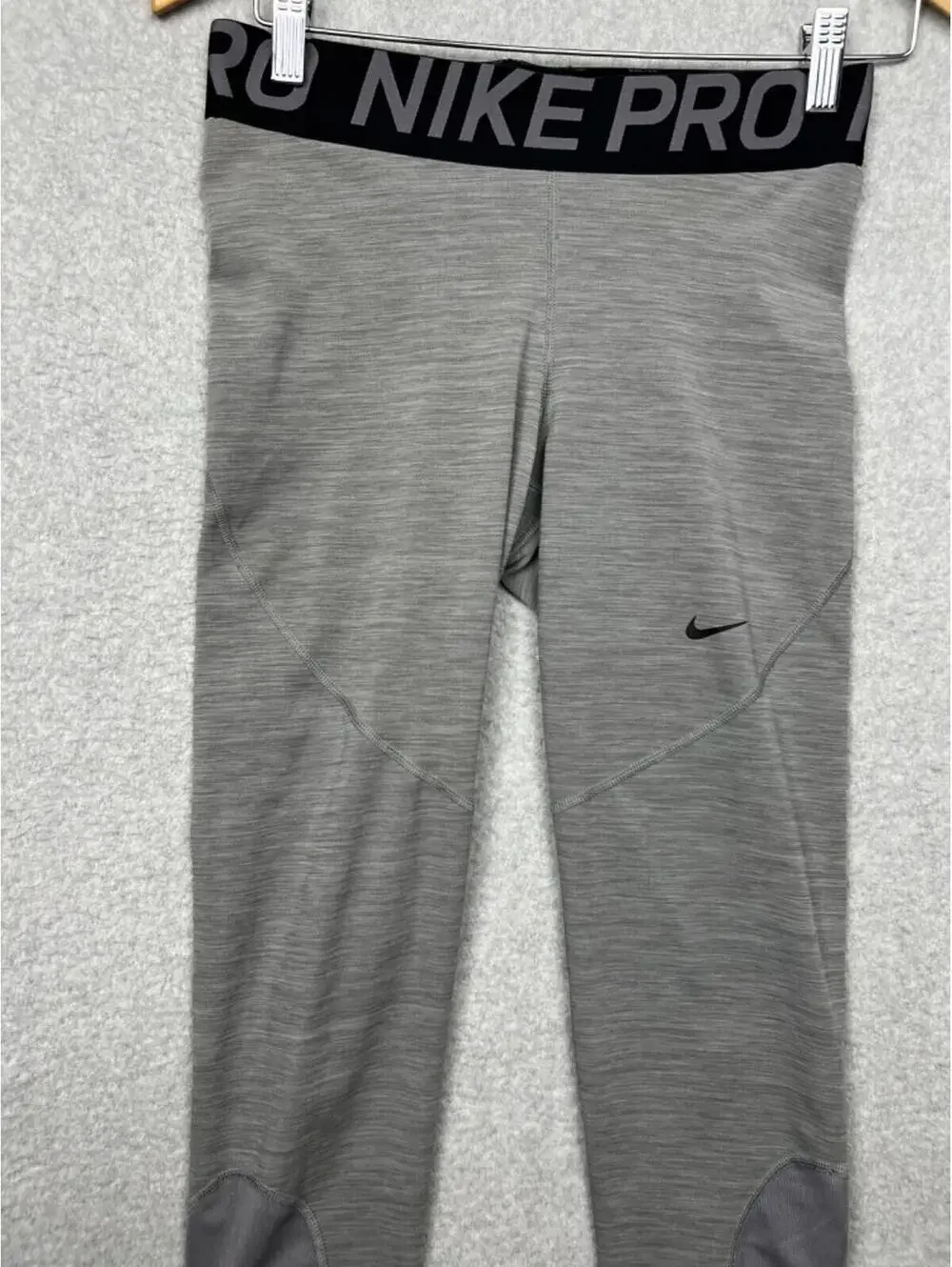 Nike womens color