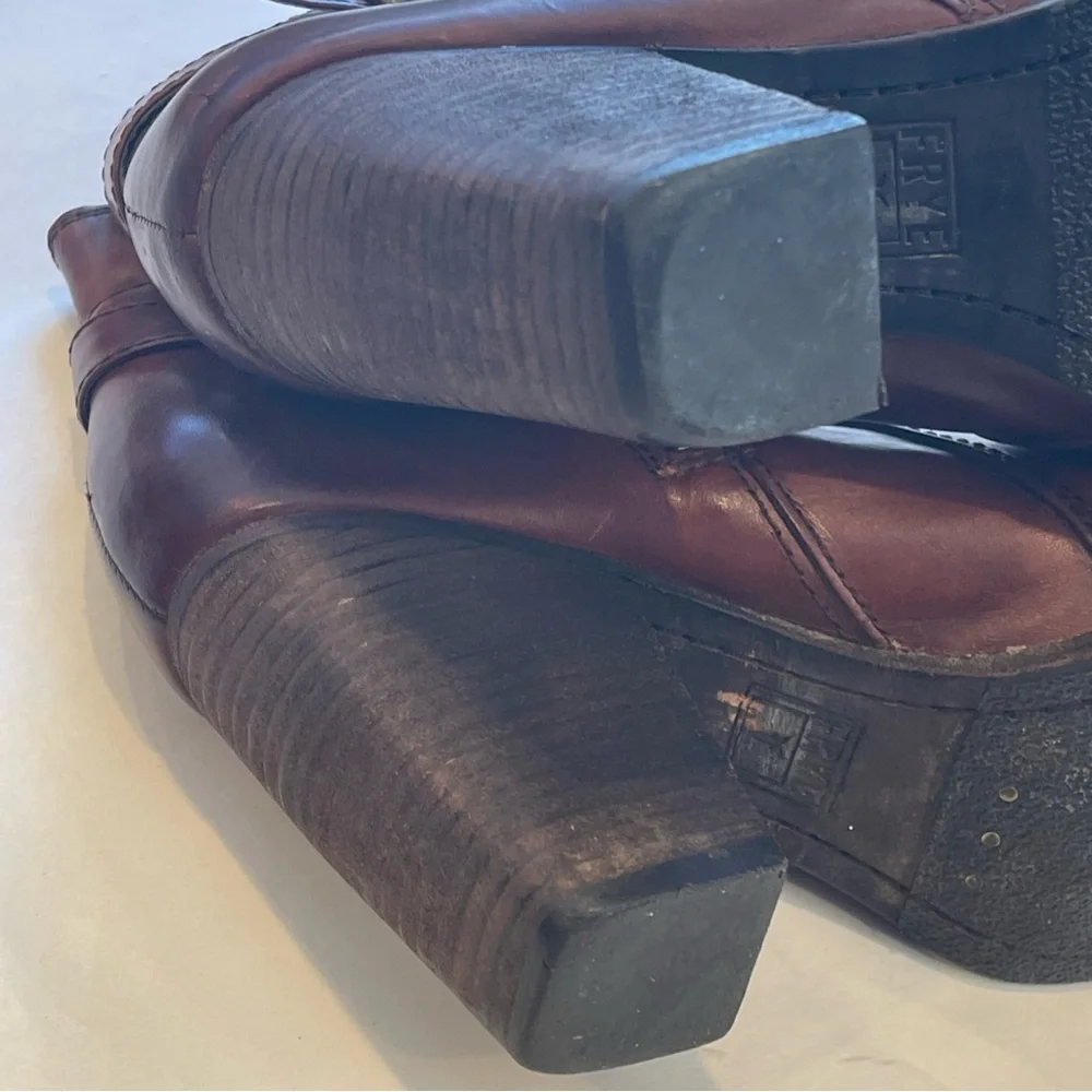 Frye elegant tan