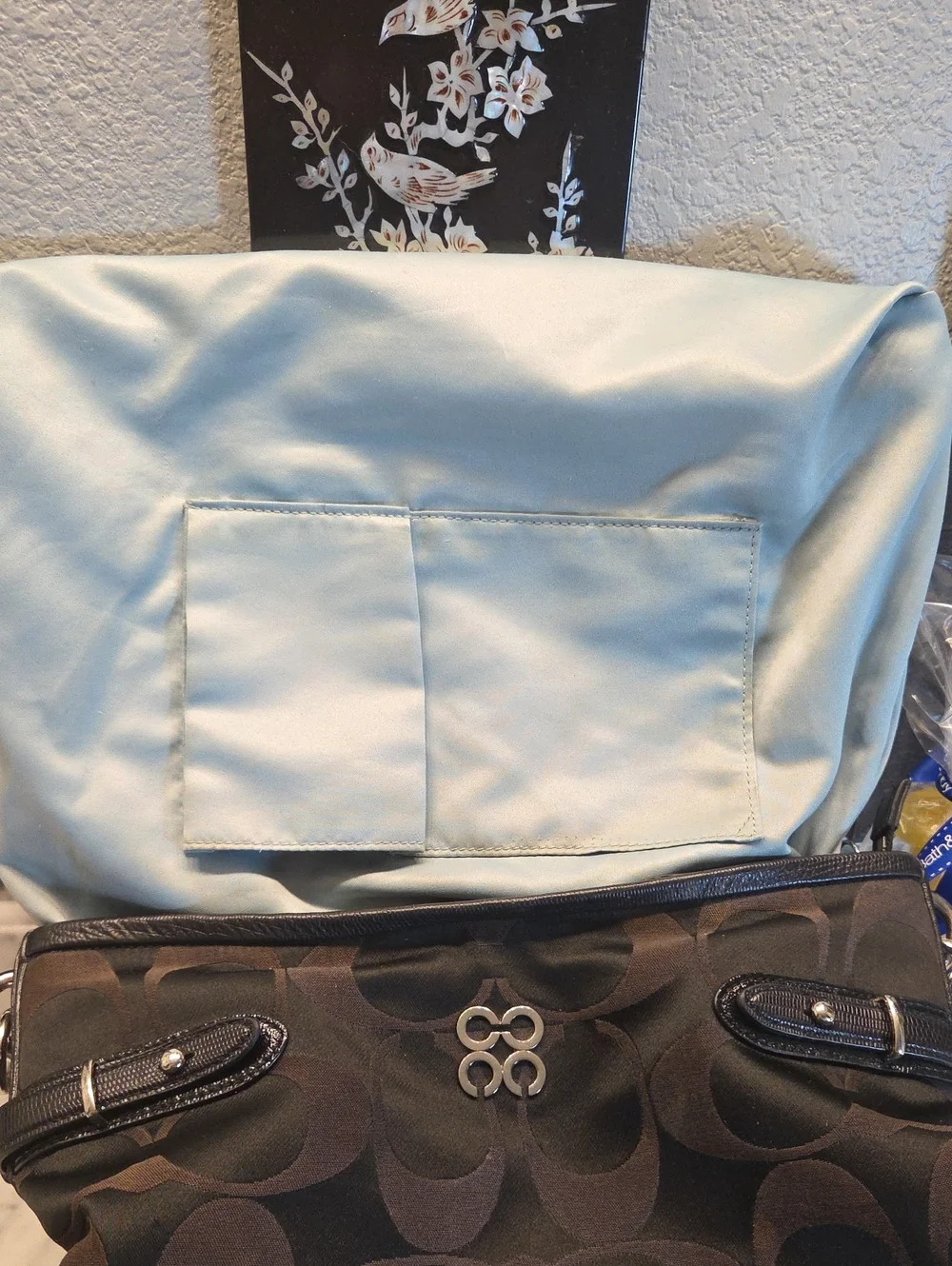 Coach pre loved