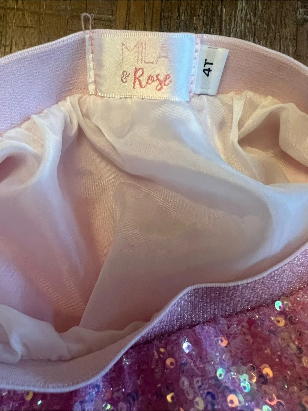 Mila & Rose shimmering pink