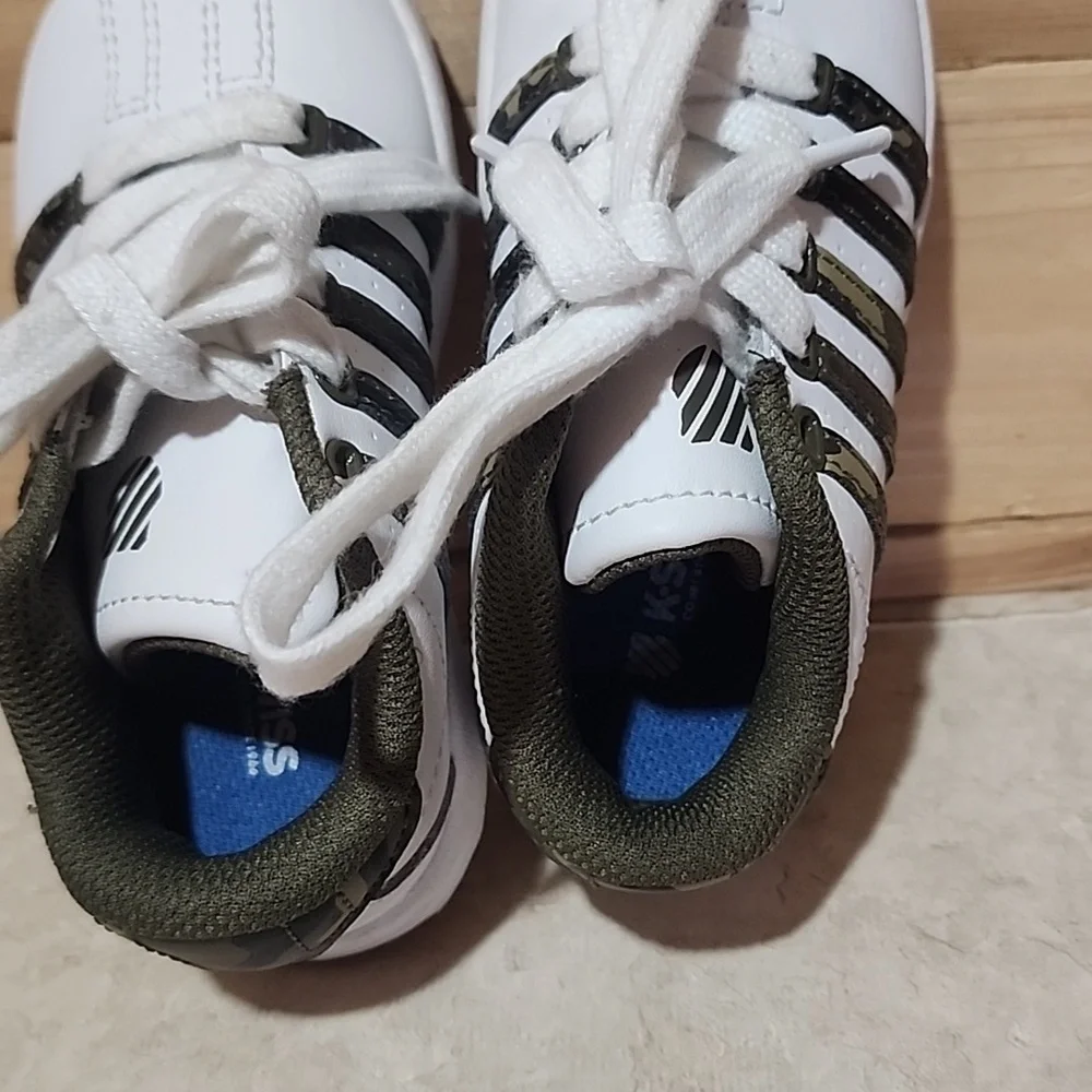 K-Swiss unisex excellent no