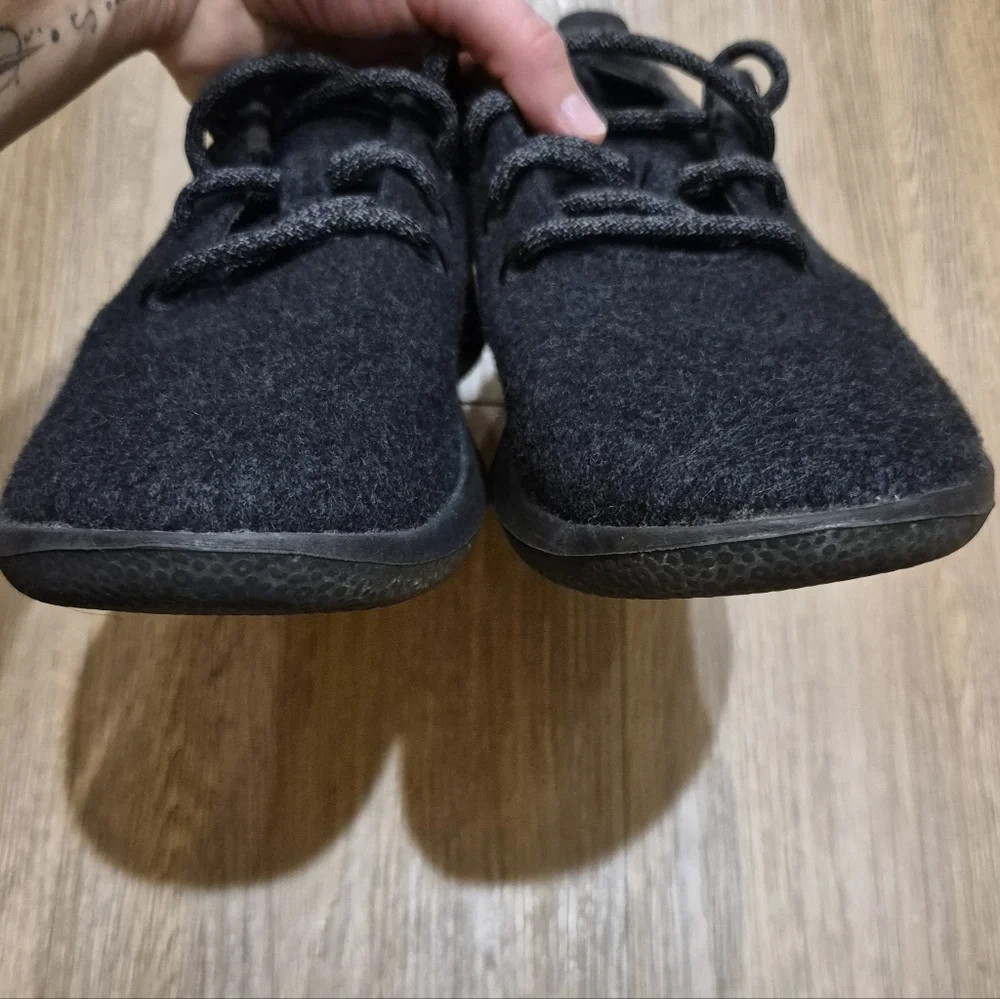 allbirds reposhing this