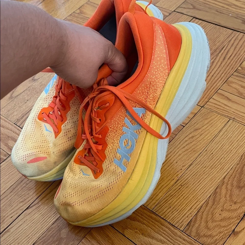 Hoka One One vibrant bondi
