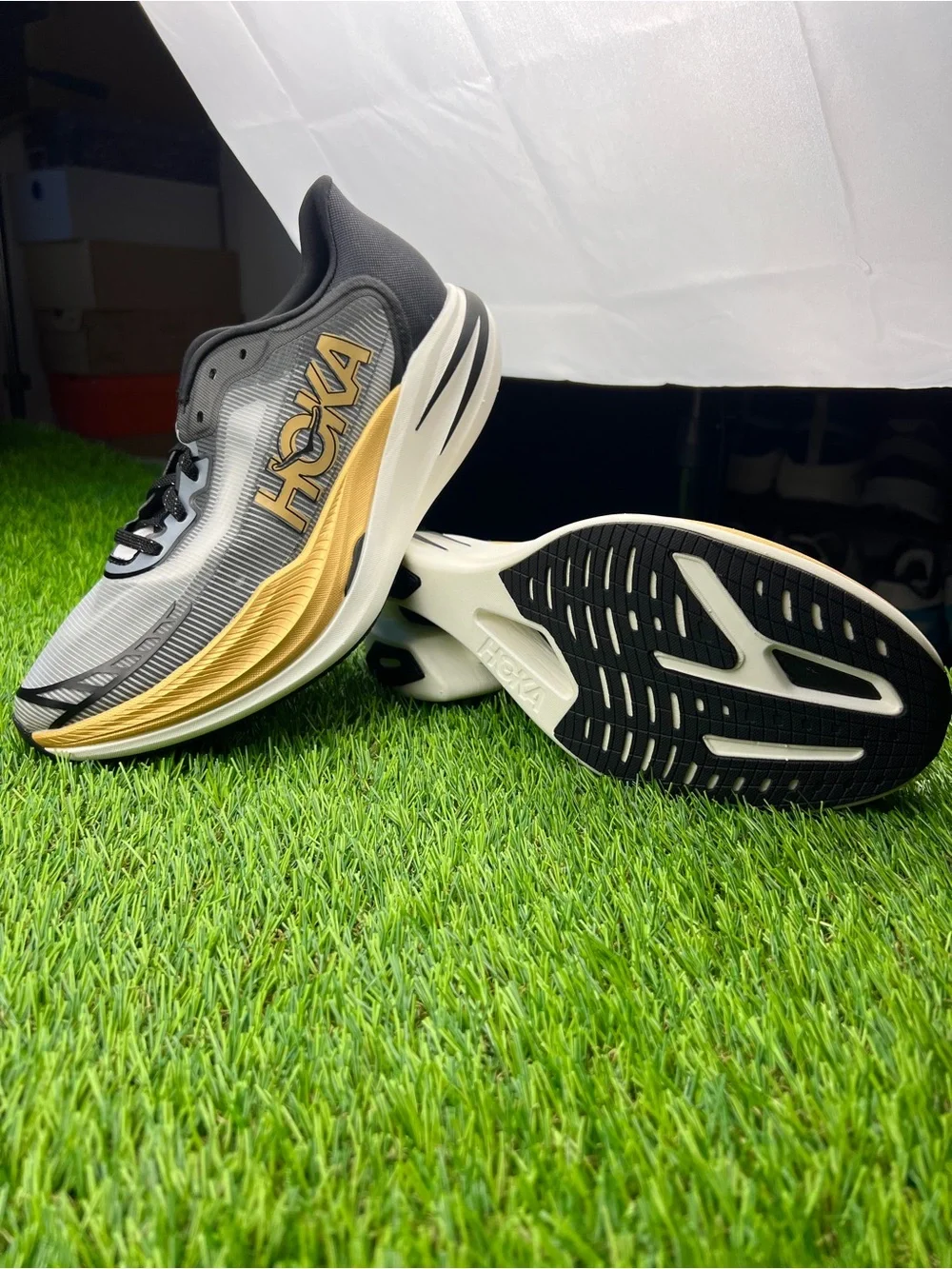 Hoka brand new