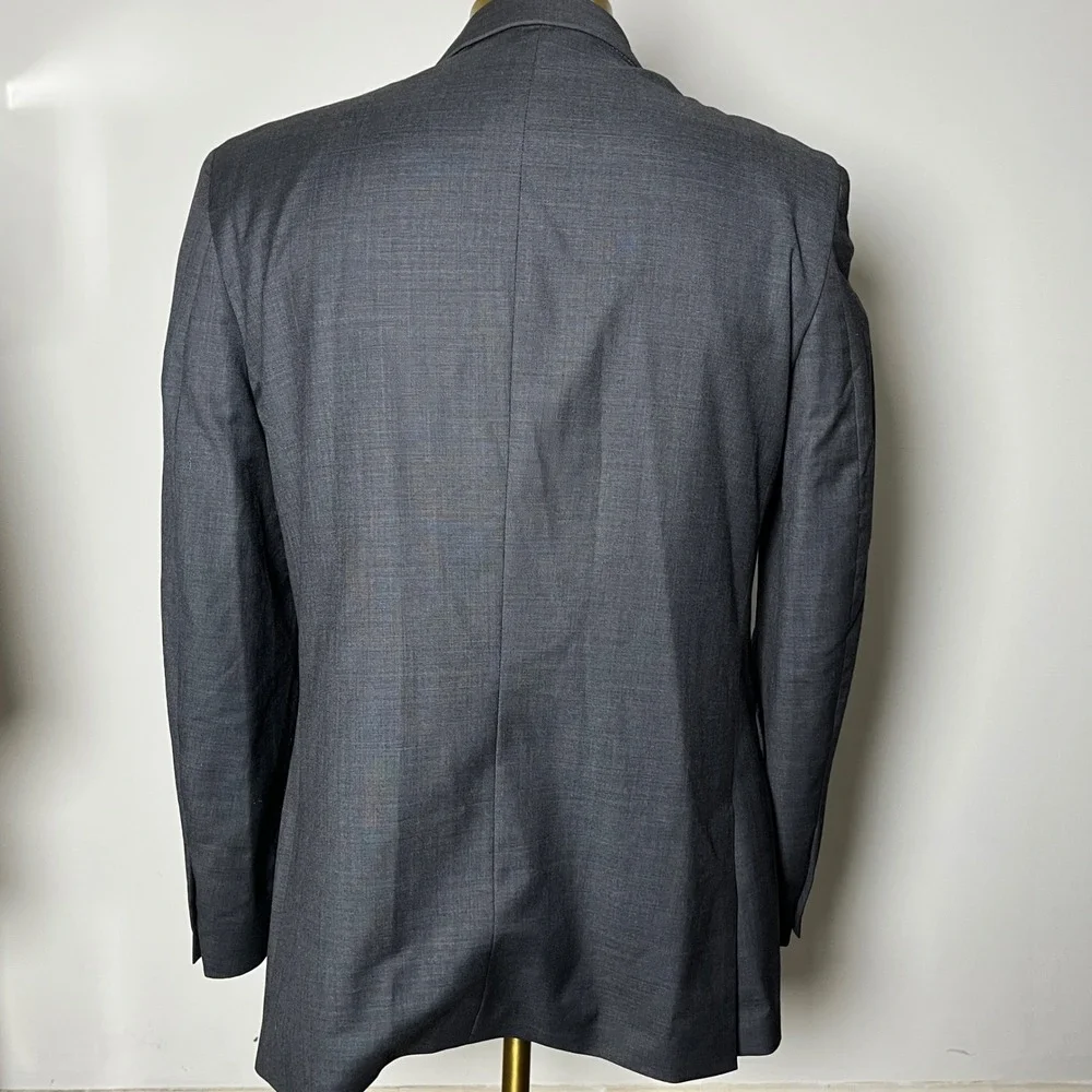 Kenneth Cole New York this sophisticated