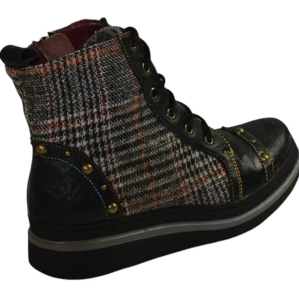 L’Artiste By Spring Step light wear