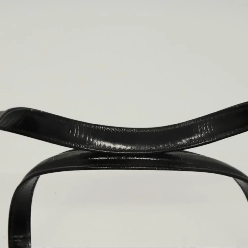 Gucci sleek black
