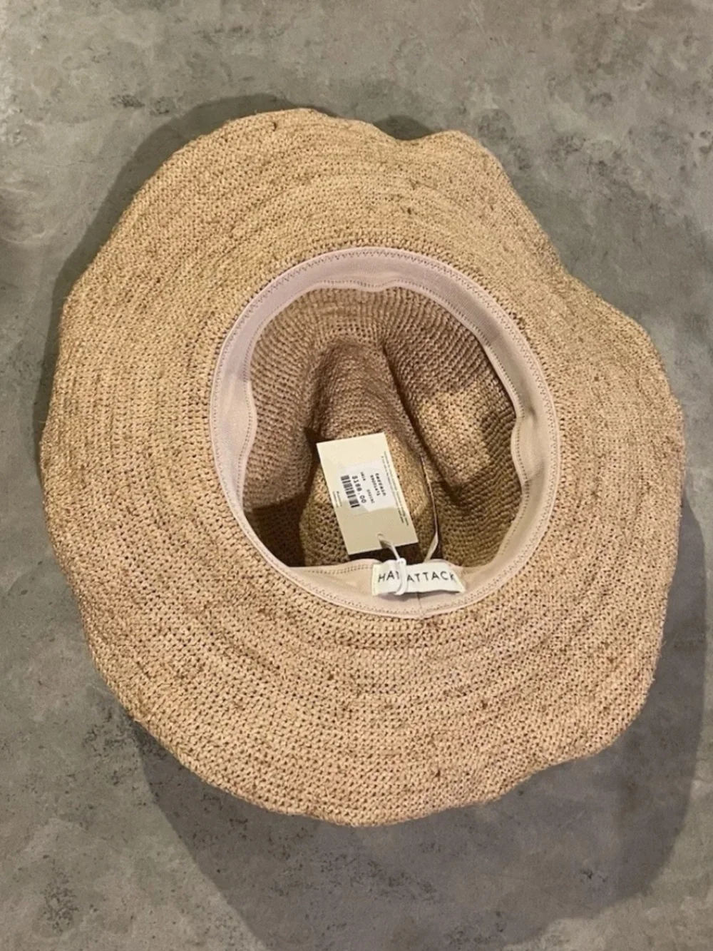 Hat Attack Women’s Beige Woven Straw Wide Brim Sun Hat Chin Strap One Size