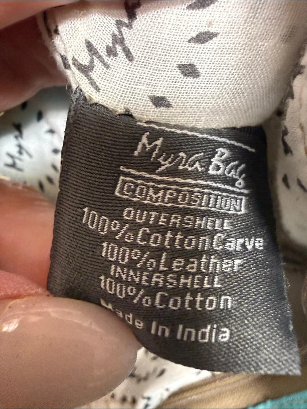Myra Bag spirited canvas