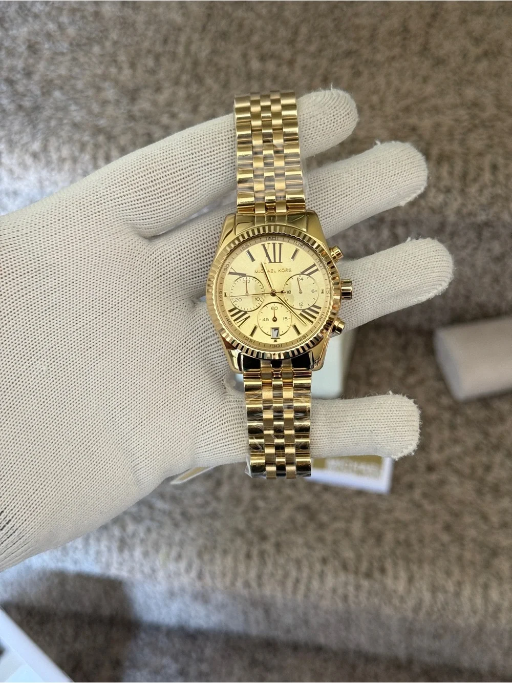 Michael Kors elegant michael