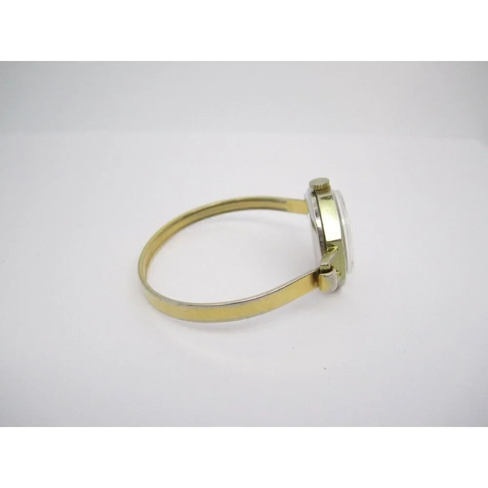 Diantus conditions lens