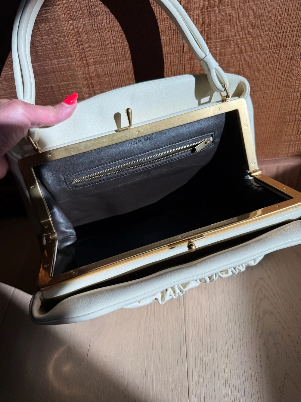 Celine bag silhouette that