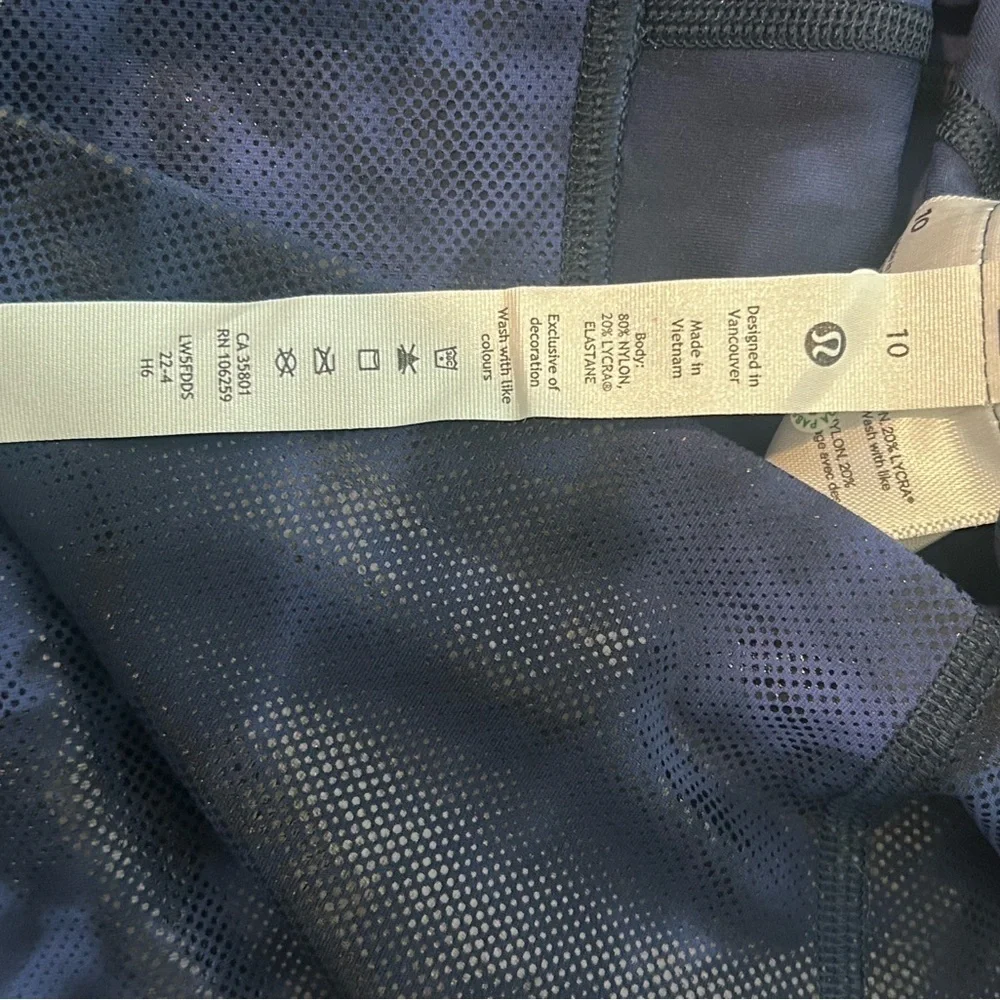 lululemon athletica lululemon size