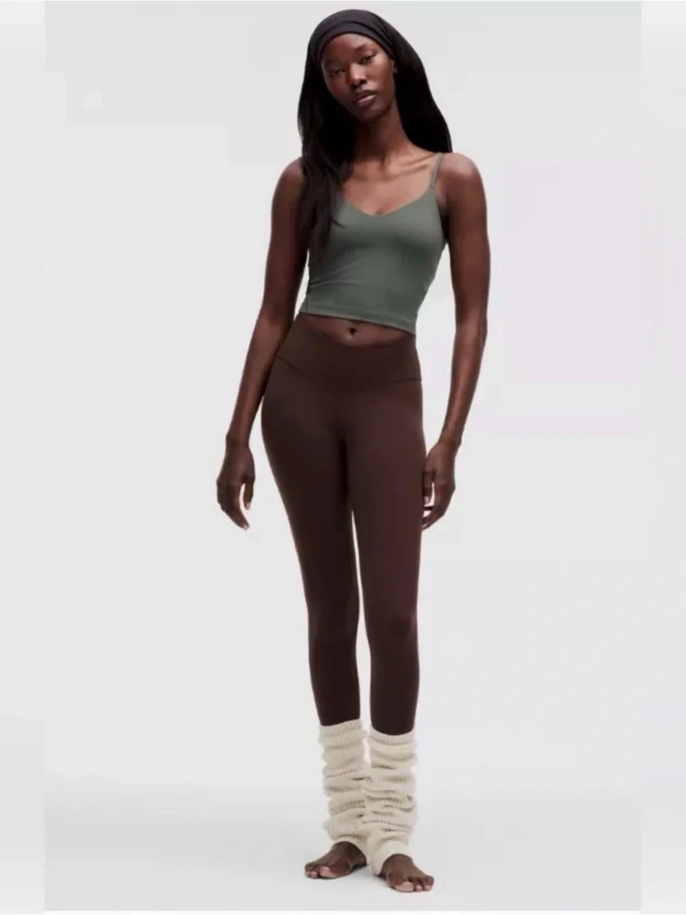 lululemon athletica reposhing this