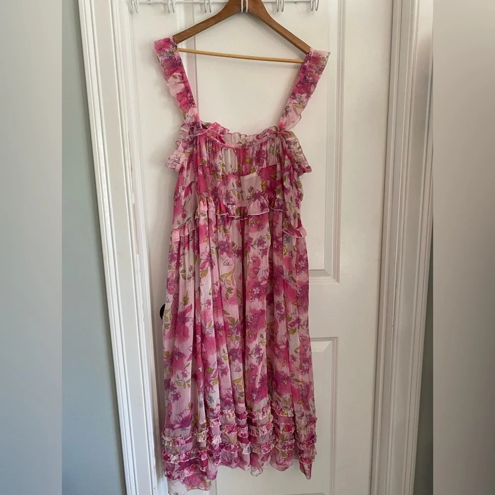 Free People reposhing this