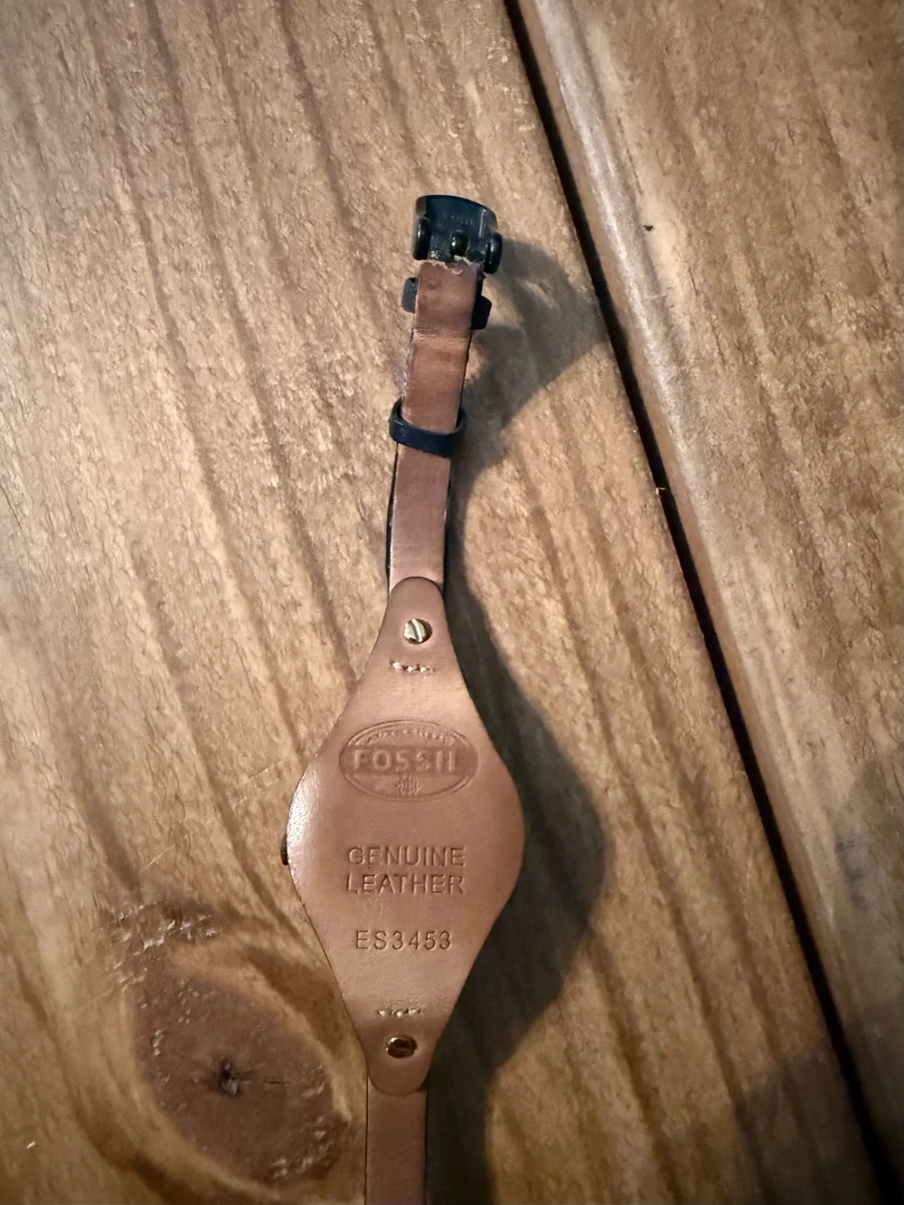 Fossil slim women