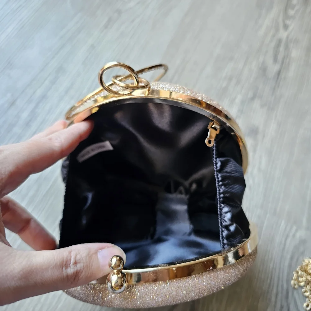 N/A this purse