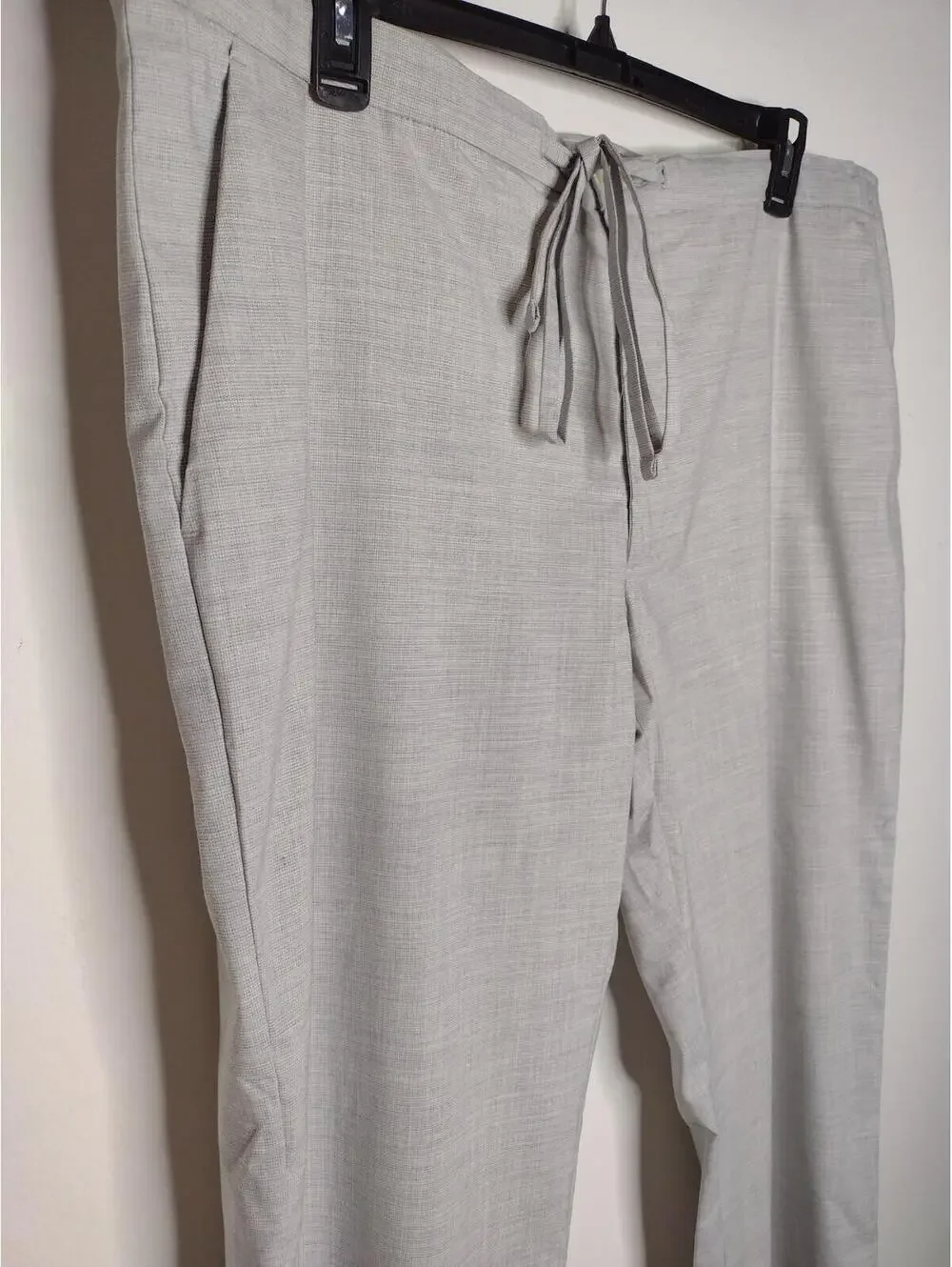 N/A light gray