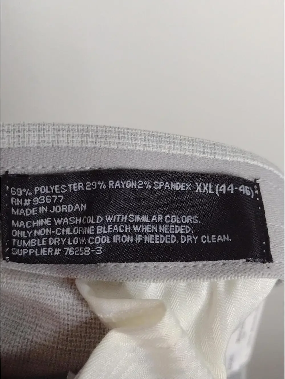 N/A light gray