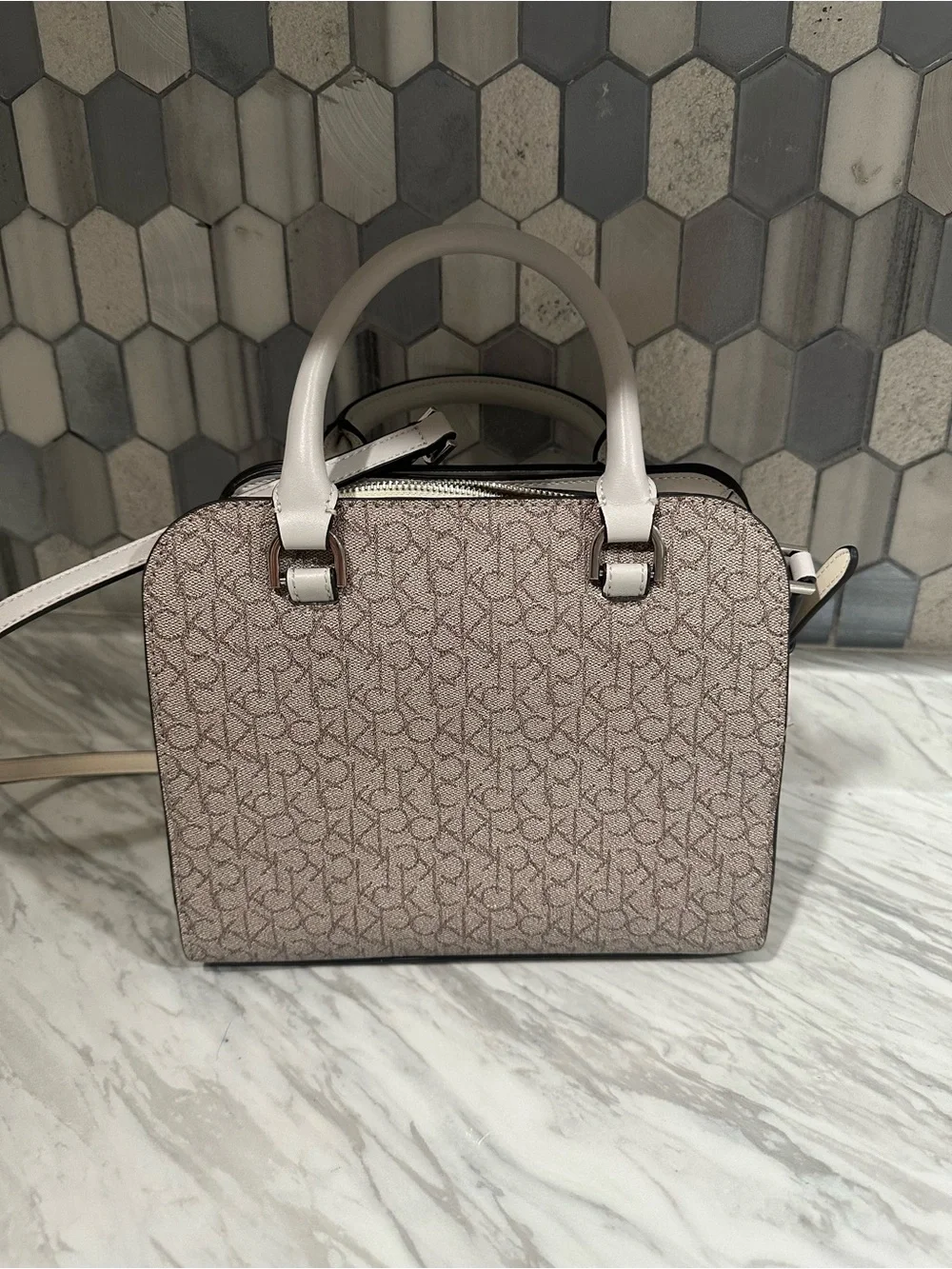 Calvin Klein calvin klein