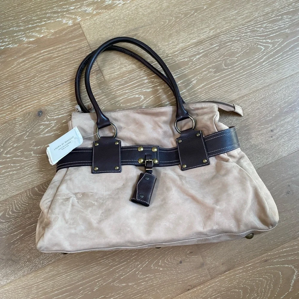 Laura Di Maggio genuine leather